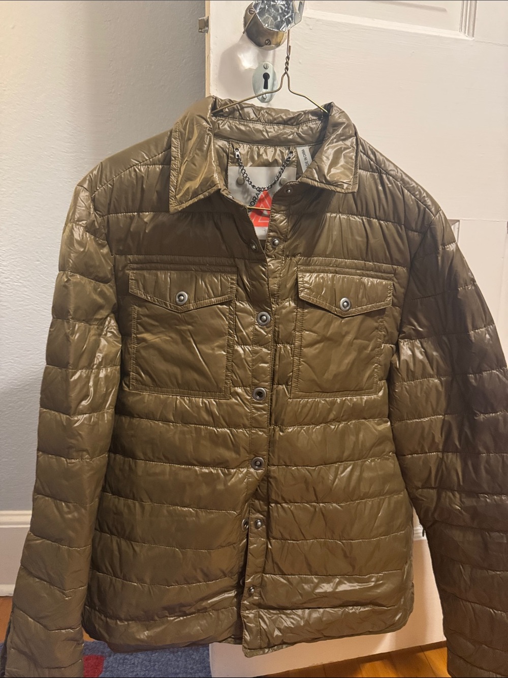 Lightweight Quilted Puffer Jacket in Olive